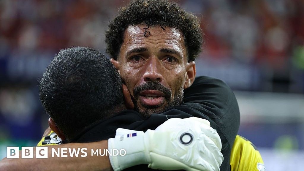 El fenómeno Vozinha, el héroe de Cabo Verde frente a España que con 40 años y lágrimas en los ojos se convirtió en sensación del Mundial
