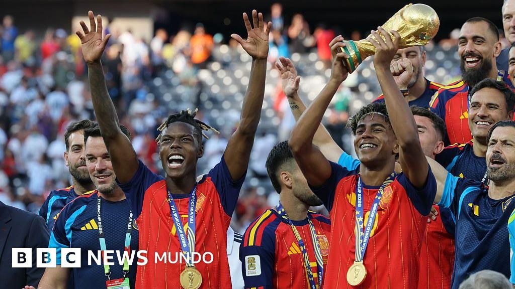 La historia de migración y éxito de las familias de Lamine Yamal y Nico Williams, dos de las jóvenes estrellas de la España campeona del mundo
