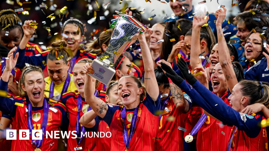 16 títulos en 5 años: por qué España es una fuerza tan dominante en el fútbol masculino y femenino