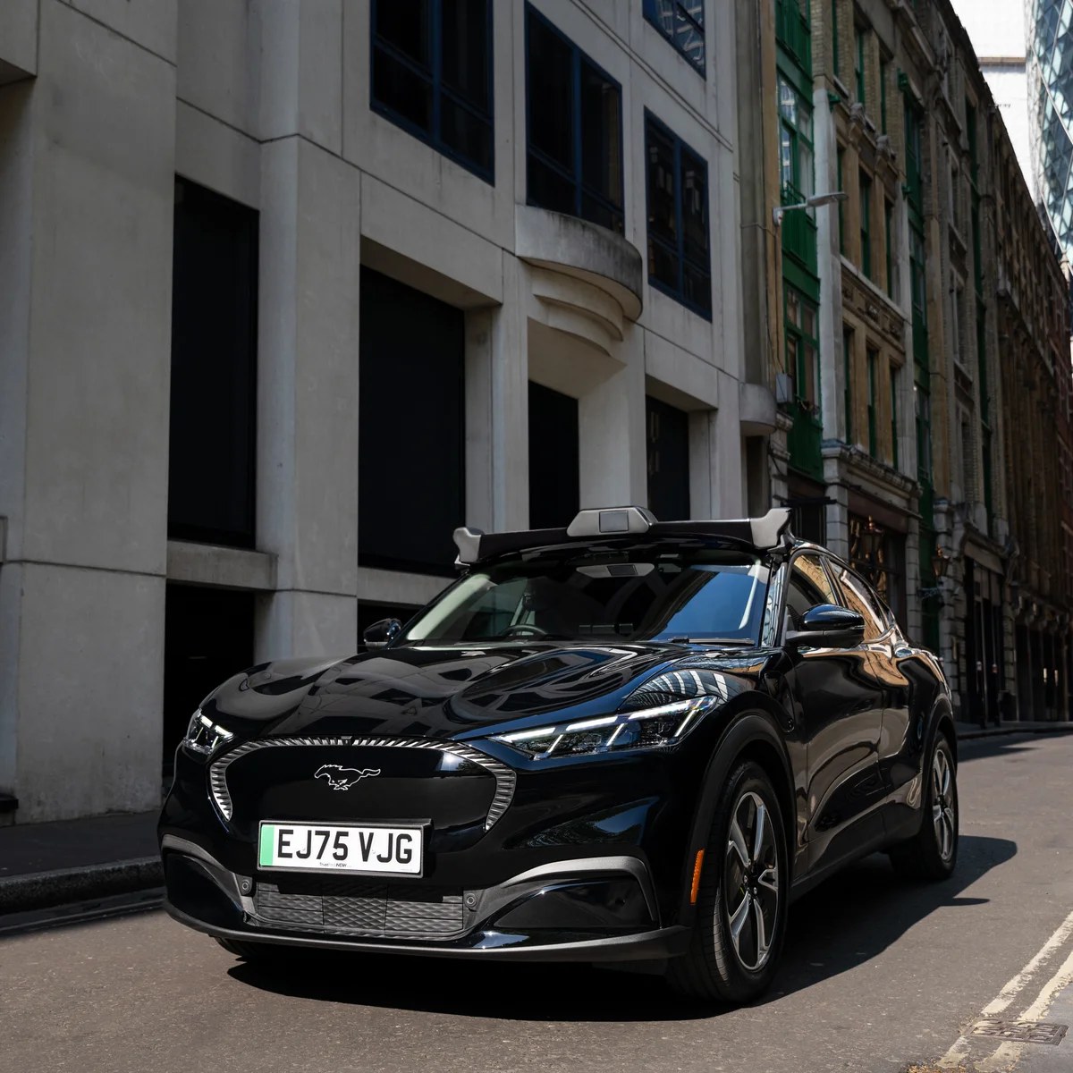 London’s first self-driving taxis for hire hit the streets