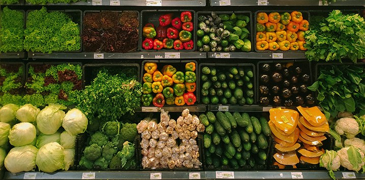 Woolworths FY profit rises on strong Australian Food sales; shares climb